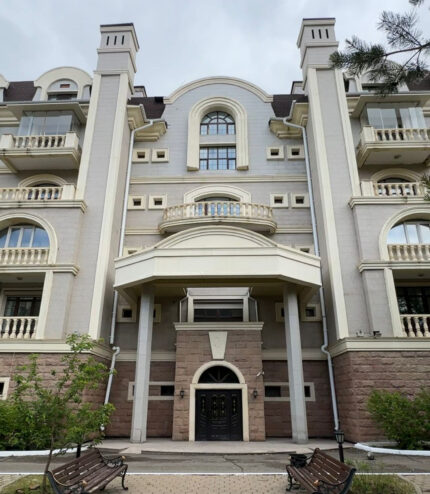 «Green Village» тұрғын үй кешеніндегі №2 пәтер, жалпы ауданы 231,8 ш.м.