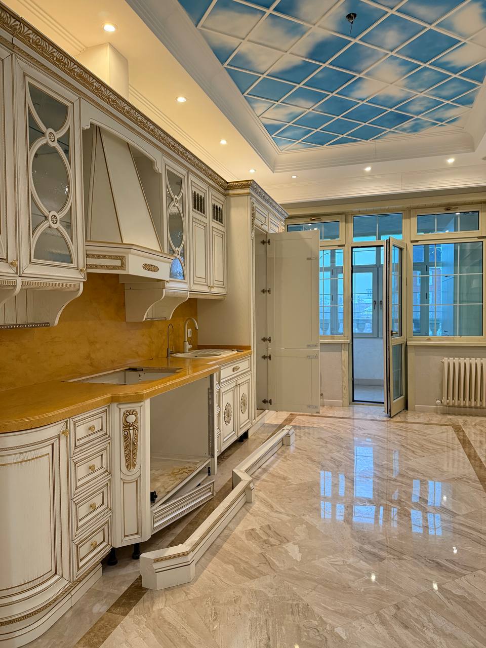 «Парижский квартал» тұрғын үй кешеніндегі №6 екі деңгейлі пәтер, жалпы ауданы 309,5 ш.м. 13 «Парижский квартал» тұрғын үй кешеніндегі №6 екі деңгейлі пәтер, жалпы ауданы 309,5 ш.м. — изображение 13