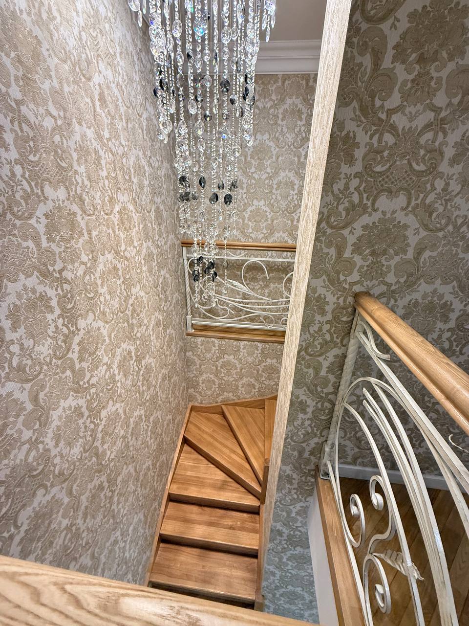 «Парижский квартал» тұрғын үй кешеніндегі №6 екі деңгейлі пәтер, жалпы ауданы 309,5 ш.м. 17 «Парижский квартал» тұрғын үй кешеніндегі №6 екі деңгейлі пәтер, жалпы ауданы 309,5 ш.м. — изображение 17