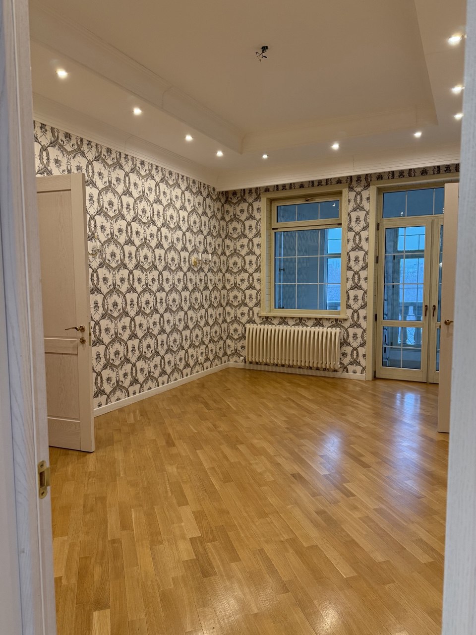 «Парижский квартал» тұрғын үй кешеніндегі №6 екі деңгейлі пәтер, жалпы ауданы 309,5 ш.м. 35 «Парижский квартал» тұрғын үй кешеніндегі №6 екі деңгейлі пәтер, жалпы ауданы 309,5 ш.м. — изображение 35