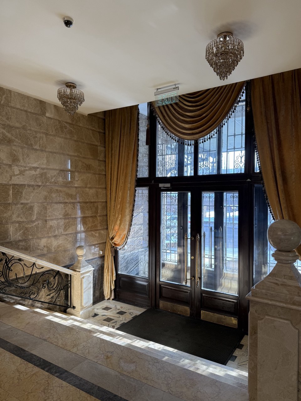 «Парижский квартал» тұрғын үй кешеніндегі №6 екі деңгейлі пәтер, жалпы ауданы 309,5 ш.м. 4 «Парижский квартал» тұрғын үй кешеніндегі №6 екі деңгейлі пәтер, жалпы ауданы 309,5 ш.м. — изображение 4