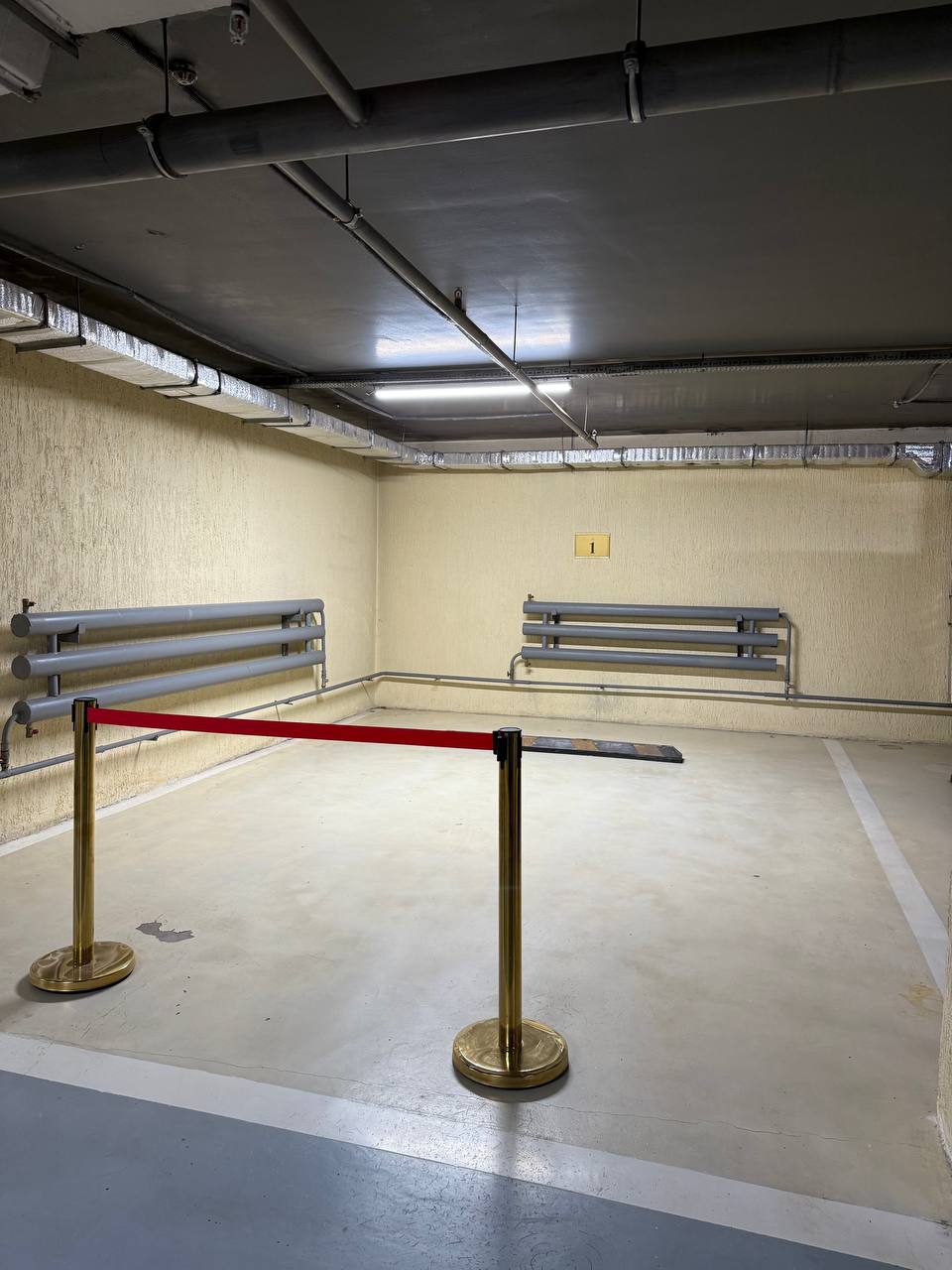 «Парижский квартал» тұрғын үй кешеніндегі №1 автотұрақ орны, жалпы ауданы 18,8 ш.м. 7 «Парижский квартал» тұрғын үй кешеніндегі №1 автотұрақ орны, жалпы ауданы 18,8 ш.м. — изображение 7